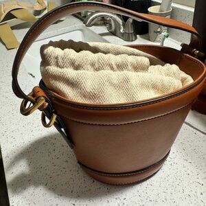 Zara bucket bag